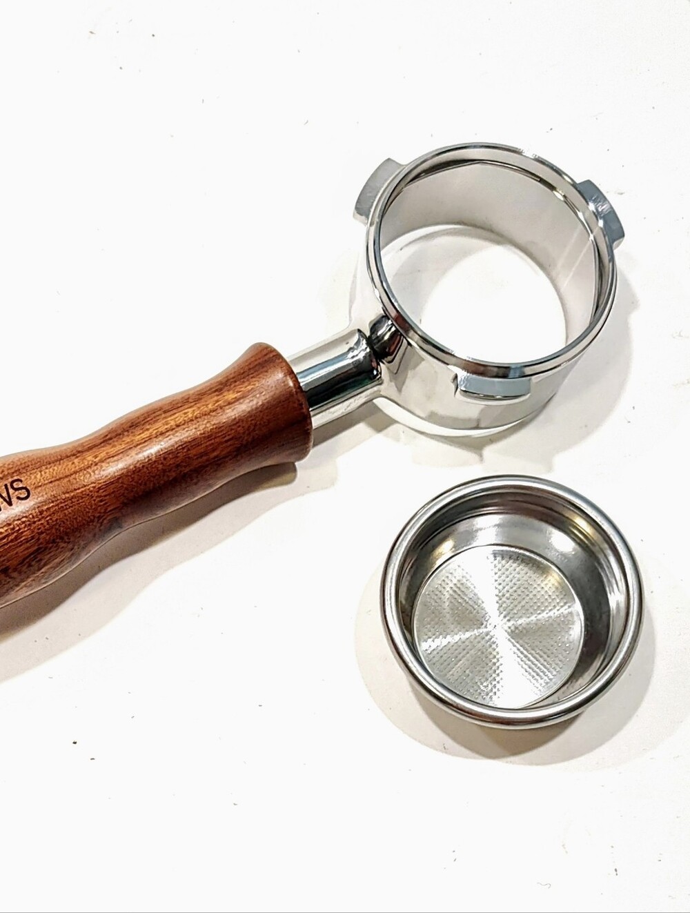 CASABREWS 51mm Bottomless Portafilter Wood Handle Espresso Basket CM5418 3700